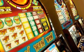 ac1372 Three Card Poker